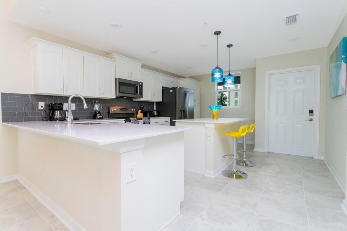 Family Friendly 2 Bd Close To Disney @ Storey Lake 105 3161 Kissimmee Exterior photo